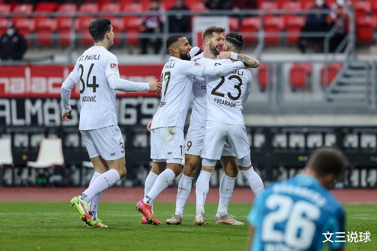 乐动集结日莱比锡调整名单以备德国杯，复出首秀环节打磨，气氛紧张，身体对抗强度拉满的简单介绍